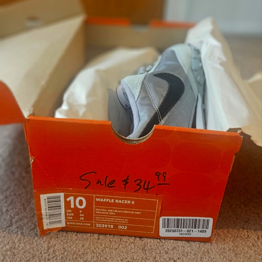 Nike Waffle Racer II in Light Gray and Black
